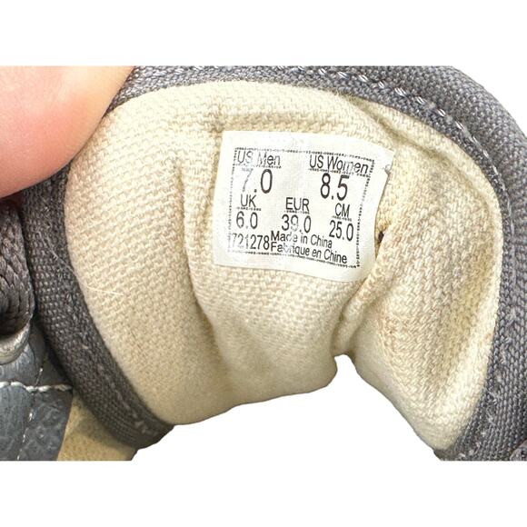 Vans Old Skool Shoe Gray | Mens Size 7 | Womens Size 8.5 - Picture 7 of 8